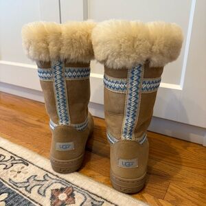 UGG Tall Sundance Revival